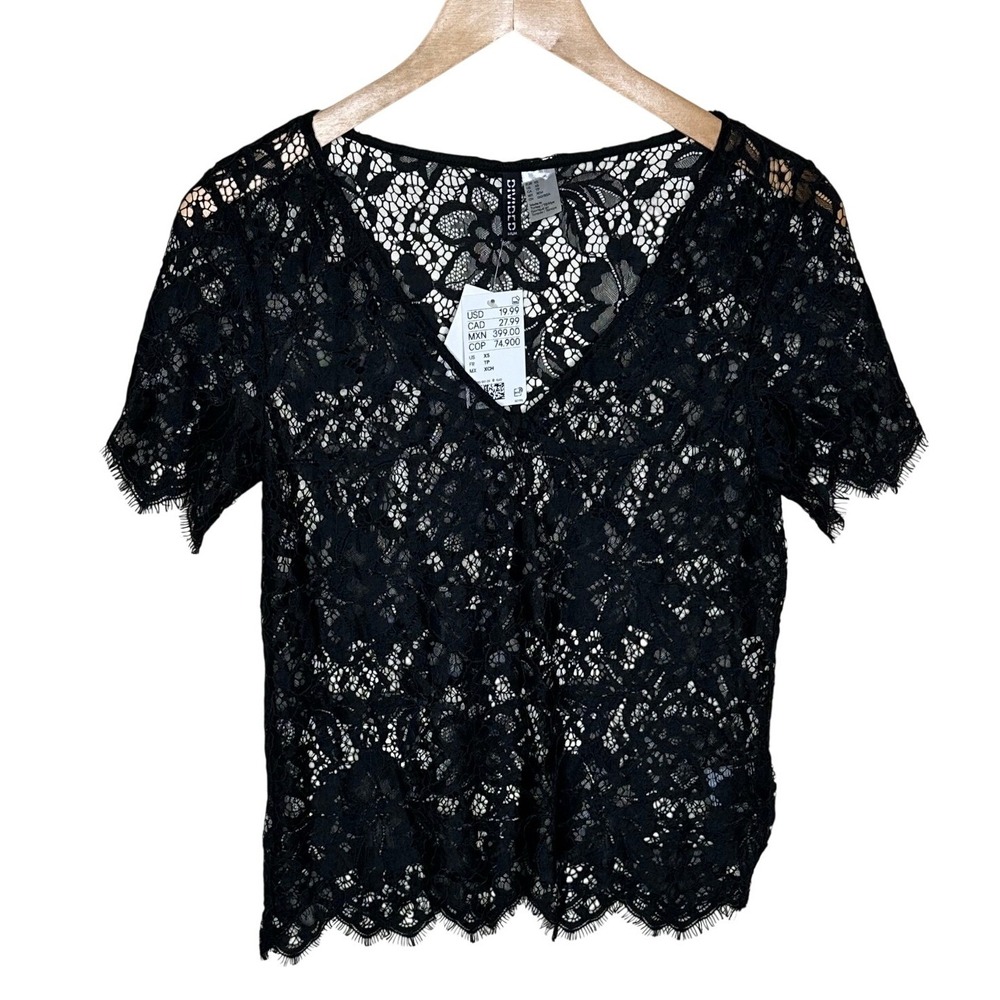 NWT Divided H&M Floral Lace Whimsygoth Short Sleeve V-neck Blouse size XS Black